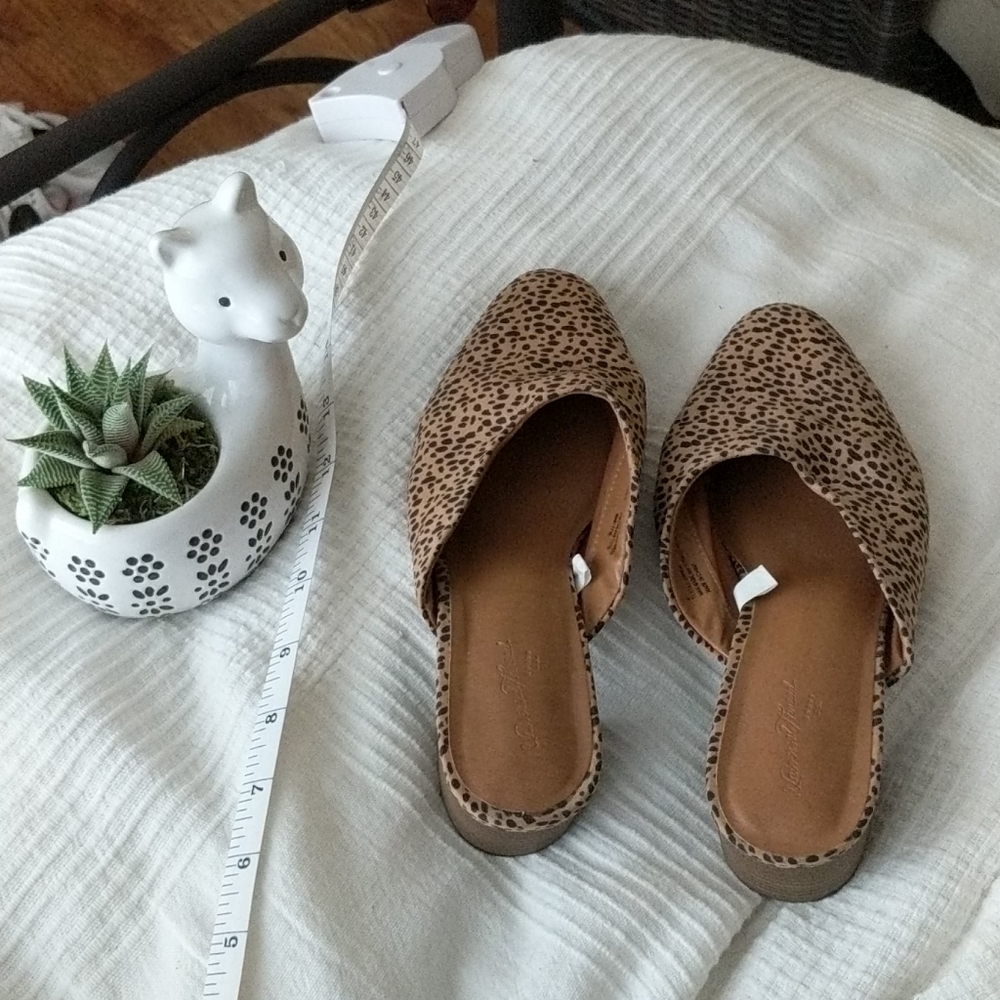 🌼2 for $25 🌼 Universa Thread Cheetah print mules